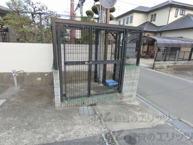 その他設備　ゴミ置き場