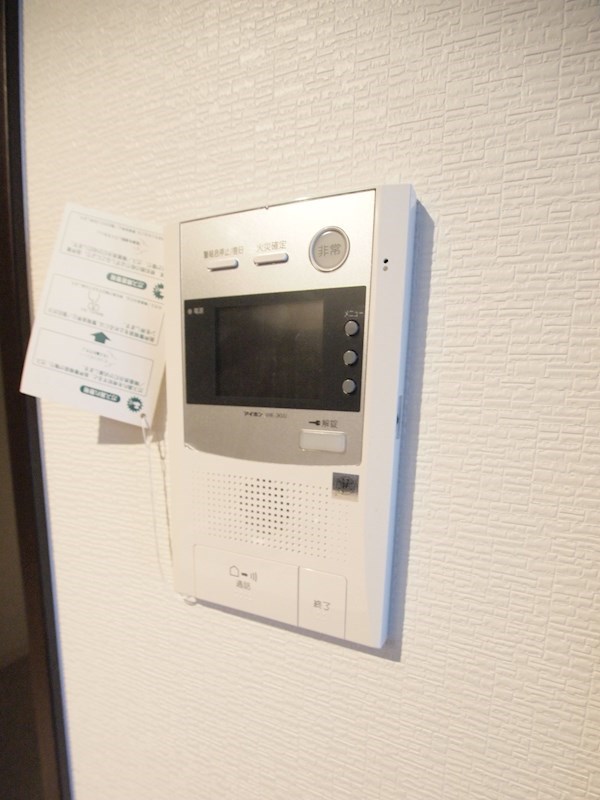 セキュリティ　モニター付きインターホンで安心安全