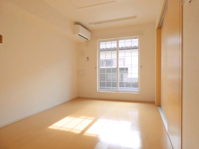 居室・リビング　図面と現状に相違がある場合には現状を優先