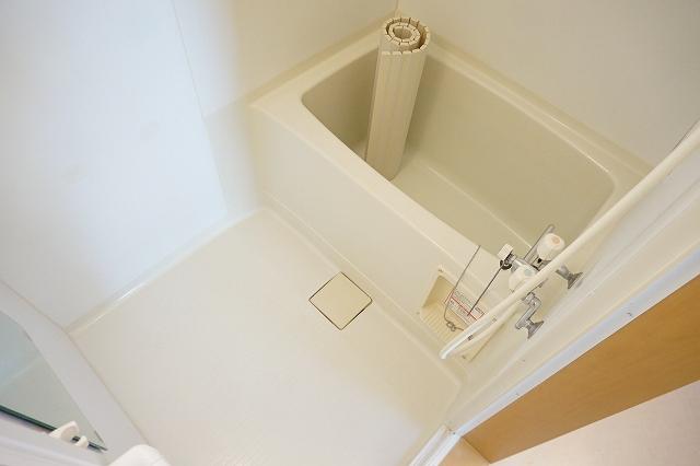 バス・シャワールーム　浴室