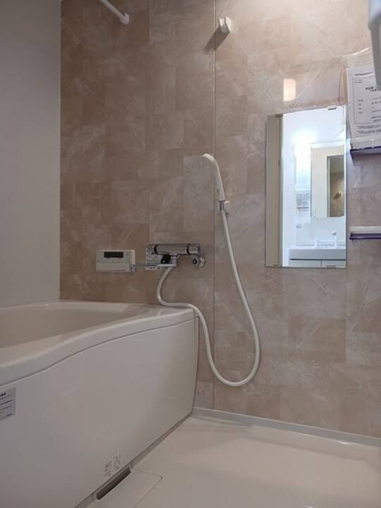 バス・シャワールーム　浴室