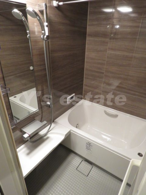 バス・シャワールーム　同仕様・同設備です。