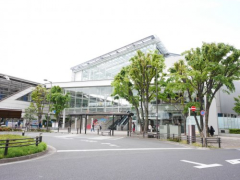 ドラックストア　ココカラファイン　経堂コルティ店（ドラッグストア）まで415m