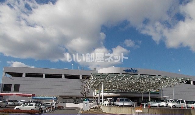 ショッピングセンター　鈴鹿ハンターショッピングセンター（ショッピングセンター）まで348m