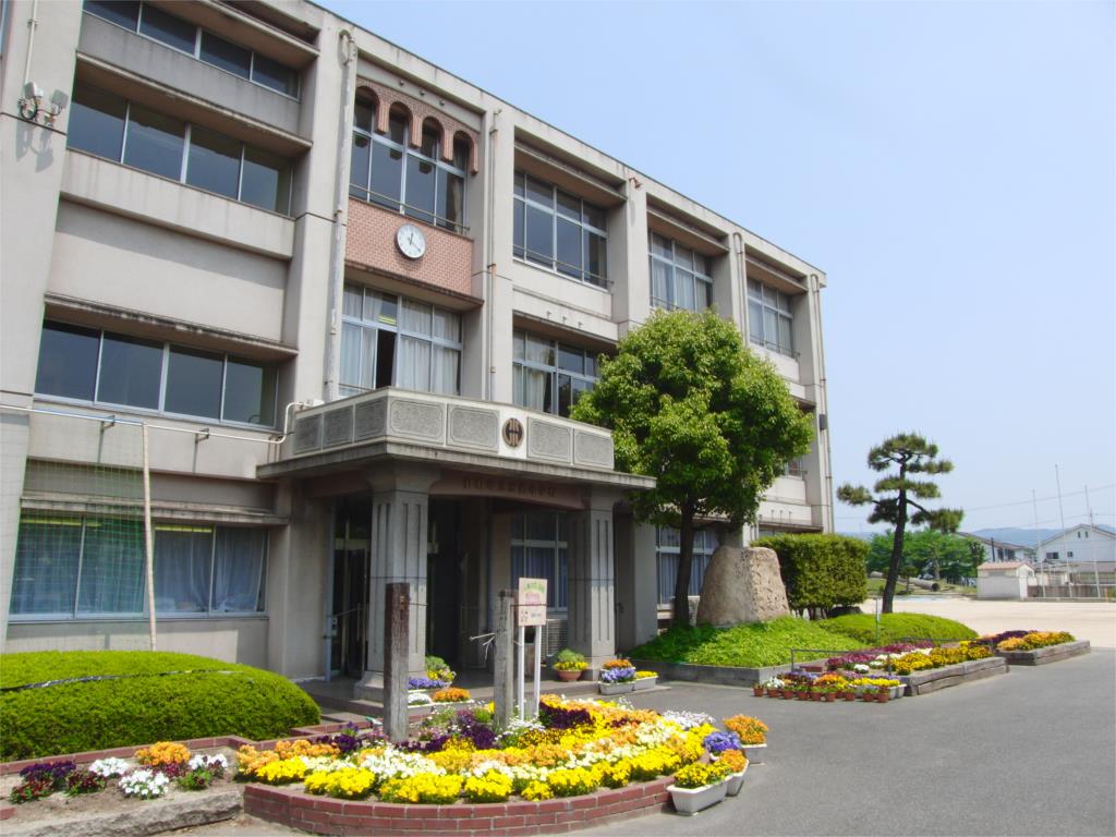 小学校　倉敷市立水島小学校（小学校）まで825m