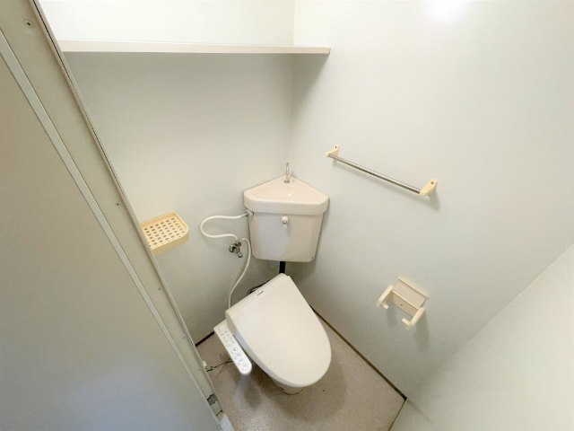 トイレ　退去前のため参考写真