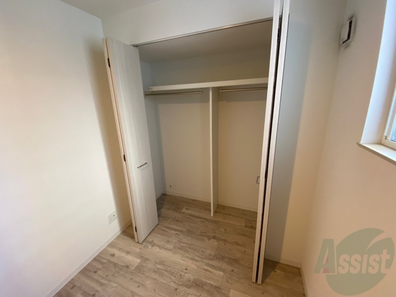 収納　収納もバッチリあるのでお部屋が片付きますよ！