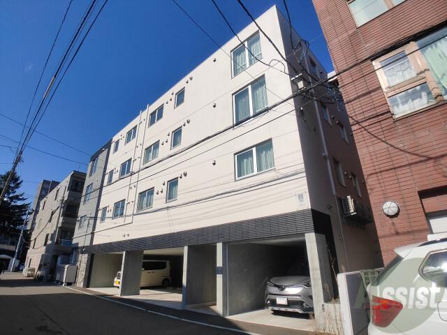 建物外観　札幌市中央区南６条西「フィオリーノ」