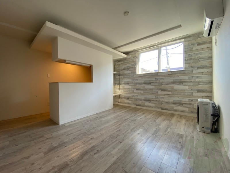 居室・リビング　広くてキレイなお部屋が広がっていて、充実した生活が送れそう。