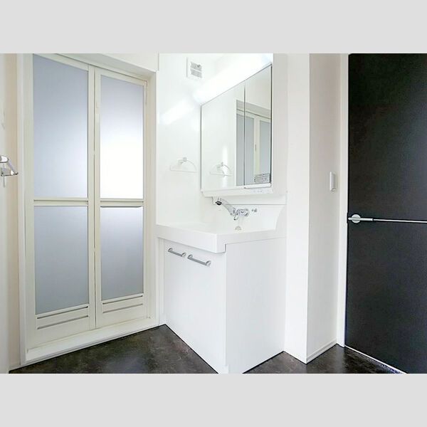 洗面設備　洗髪洗面化粧台
