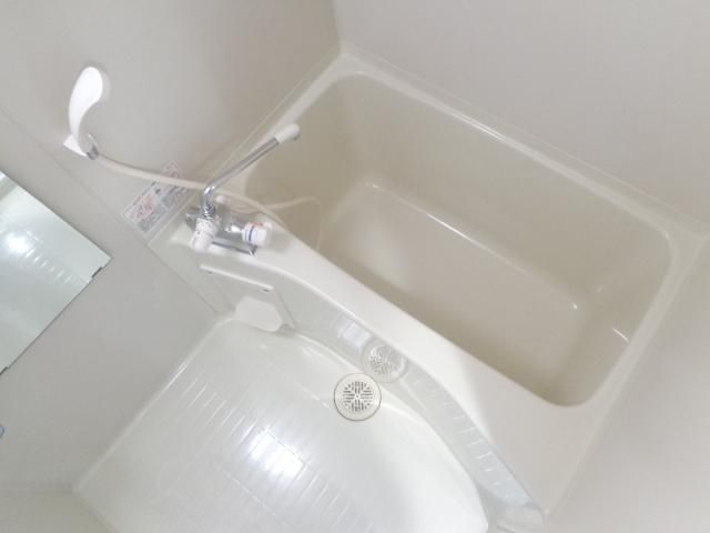 バス・シャワールーム　浴室乾燥機付きバス