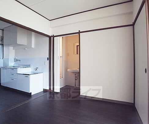 居室・リビング　・お問い合わせは京都ライフまで・