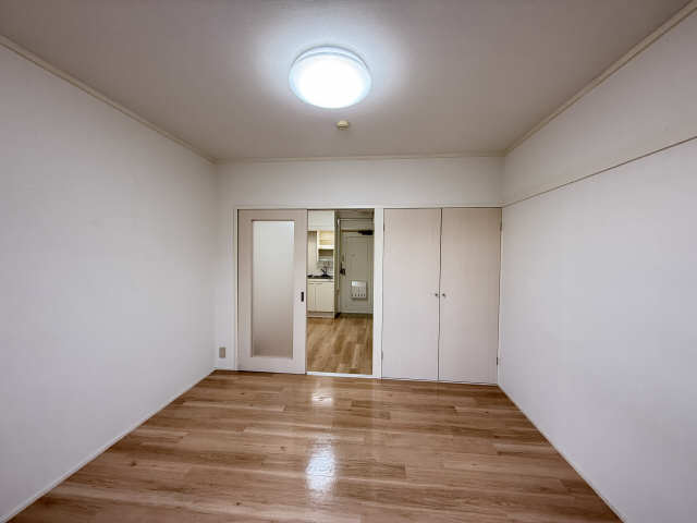 居室・リビング　他号室のためイメージ写真です