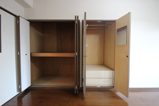 収納　※別室の写真です