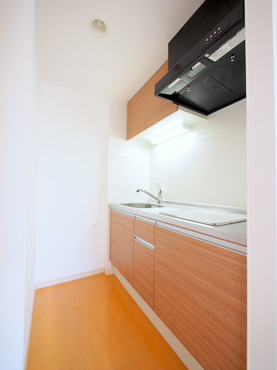 キッチン　人気の独立式システムキッチンです♪