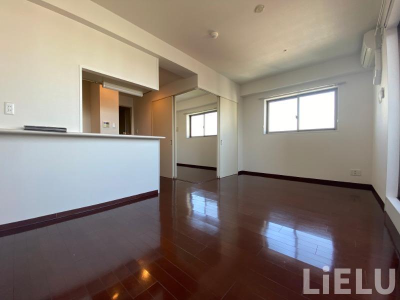 居室・リビング　同シリーズ物件のモデルルームになります※現況優先