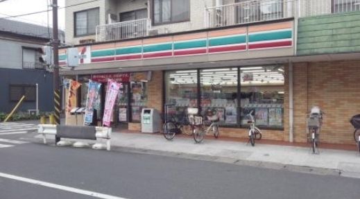コンビニ　セブンイレブン/川崎神地店（コンビニ）まで30m
