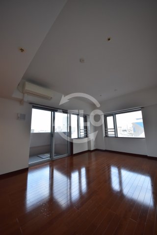 居室・リビング　クロスレジデンス大阪新町（旧ベルファース大阪新町）リビング