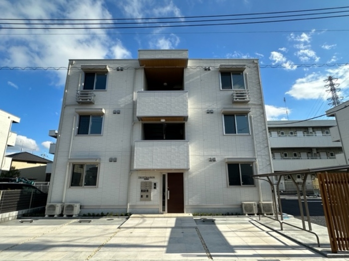 建物外観　築浅物件のご紹介です！ダイワハウスのDルームです。