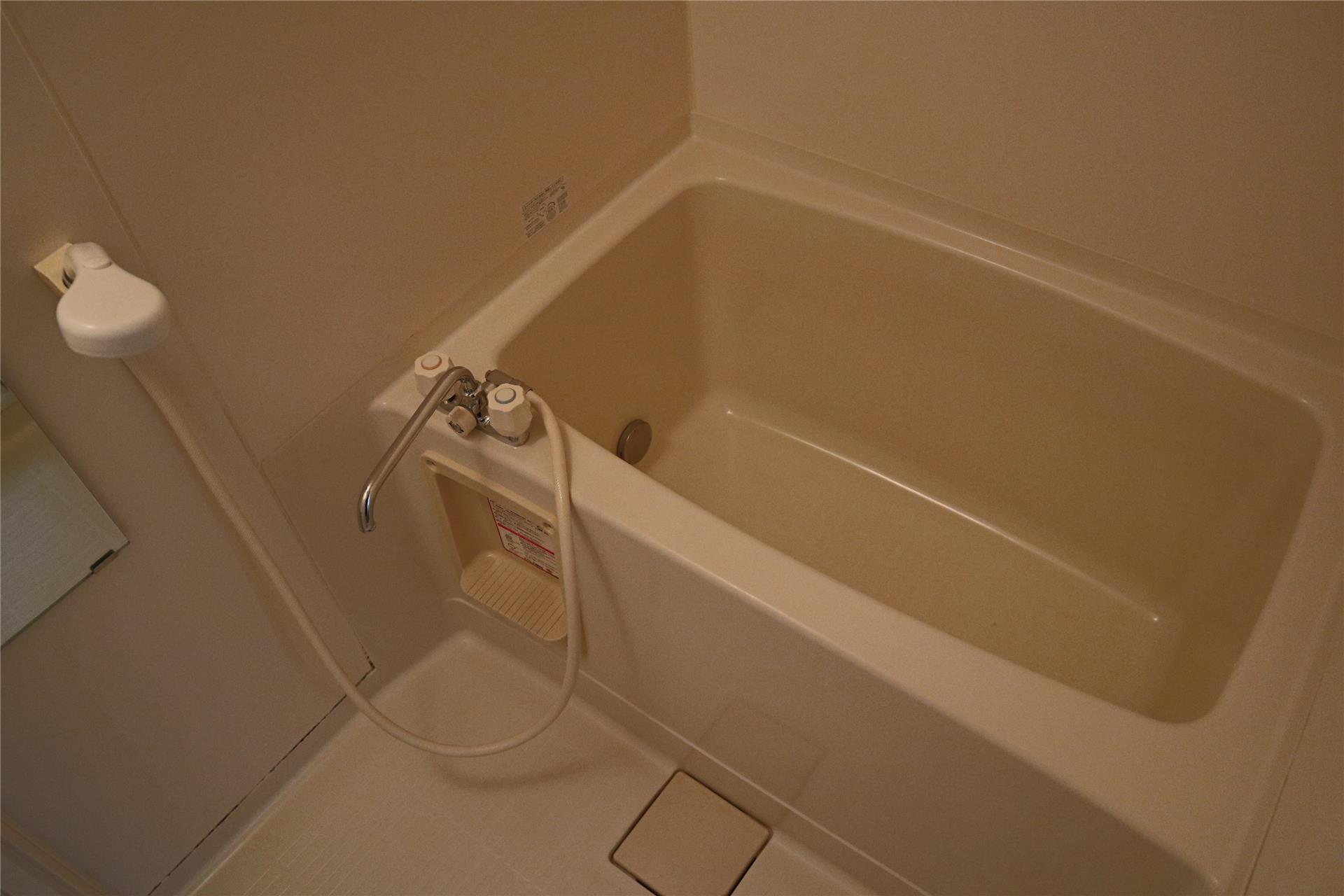 バス・シャワールーム　バス/シャワー