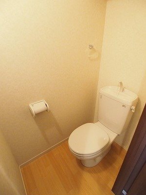 トイレ　※参考写真