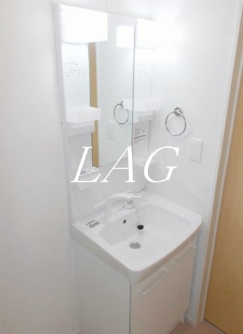 洗面設備　洗面台です。