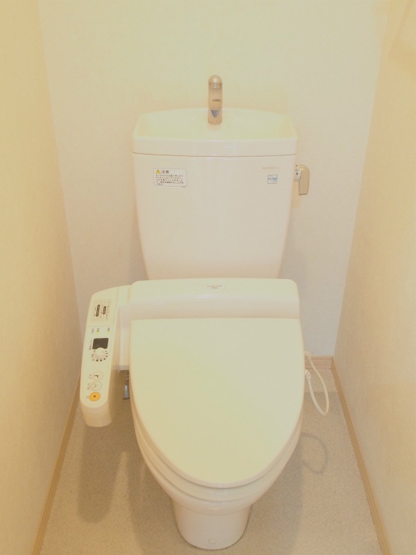 トイレ　※反転タイプのお部屋