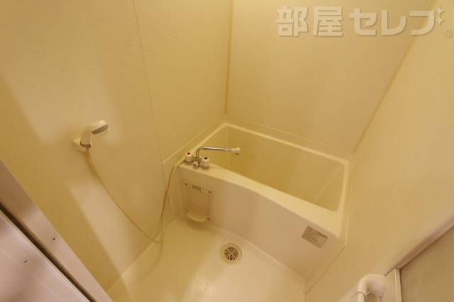 バス・シャワールーム　バス・トイレ別です