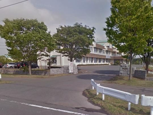 中学校　三沢市立第二中学校（中学校）まで1600m