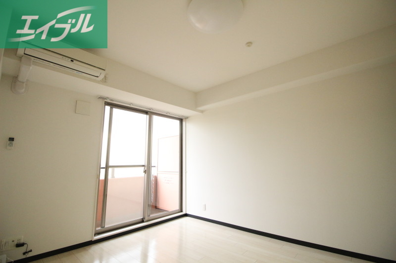 居室・リビング　同タイプのお部屋の画像です