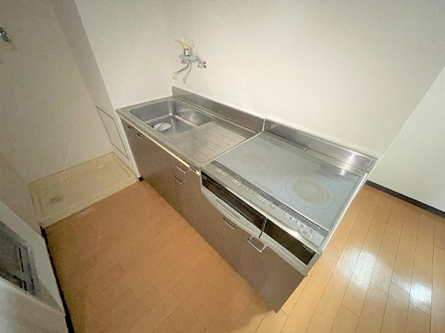 キッチン　料理好きの方にもおすすめの大きなキッチン