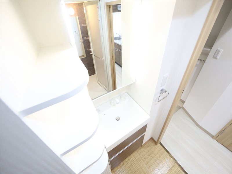 洗面設備　脱衣所　シャンプードレッサー