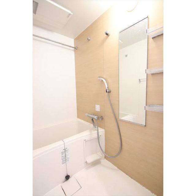 バス・シャワールーム　風呂