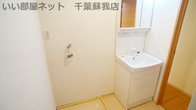 洗面設備　朝の準備に活躍する、洗面化粧台！