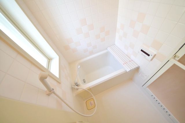 バス・シャワールーム　♪サッパリ爽快バスタイム！♪