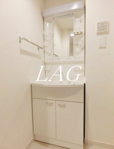 洗面設備　洗面台です。