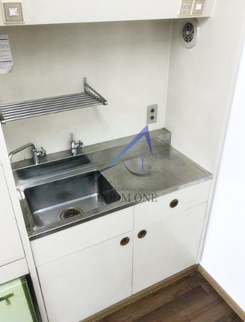 キッチン　キッチンです。