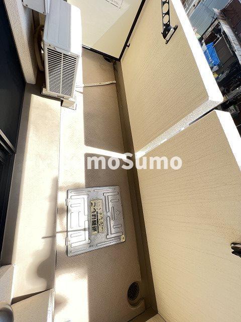 バルコニー　陽当たり良好なバルコニーです