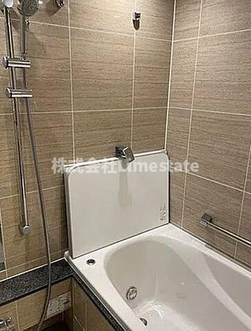 バス・シャワールーム　別部屋参考写真