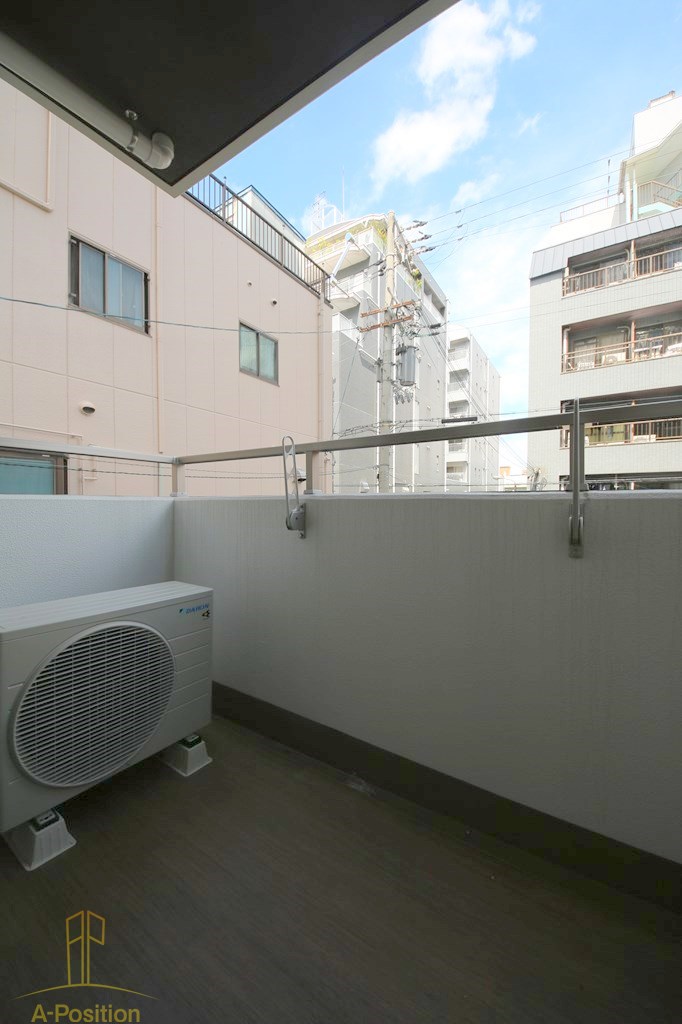 バルコニー　ゼオン大阪EAST