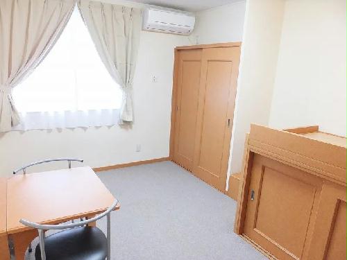 居室・リビング　※同タイプ代表写真となり設備仕様は一部異なる場合があります。