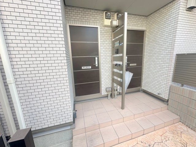 エントランス　綺麗なエントランスです。