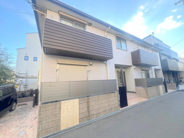 建物外観　綺麗な外観の素敵なお部屋があなたを待っています。