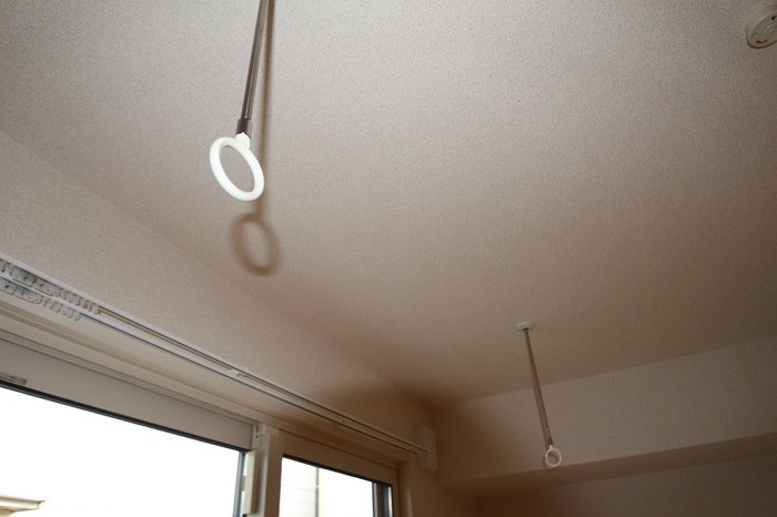 その他設備　雨でも洗濯物が干せる室内物干しあり