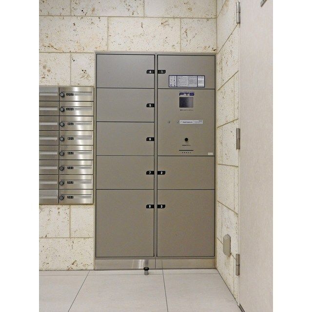 その他共有部分　宅配ボックスもあります♪