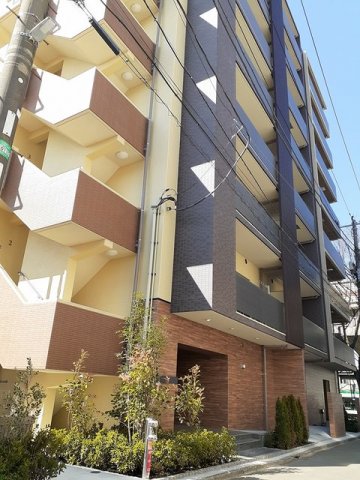 建物外観　落ち着いた雰囲気の外観です