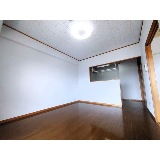 居室・リビング　※写真は同型別室のものです。現況優先となります。