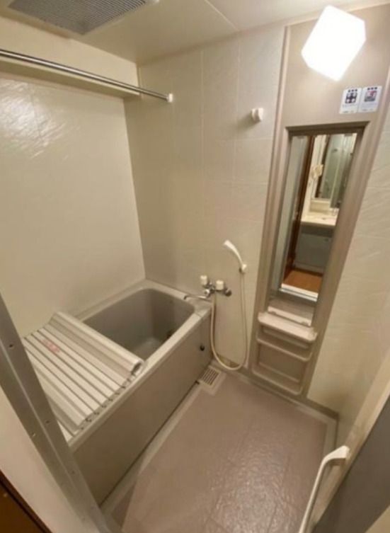 バス・シャワールーム　別部屋参照写真