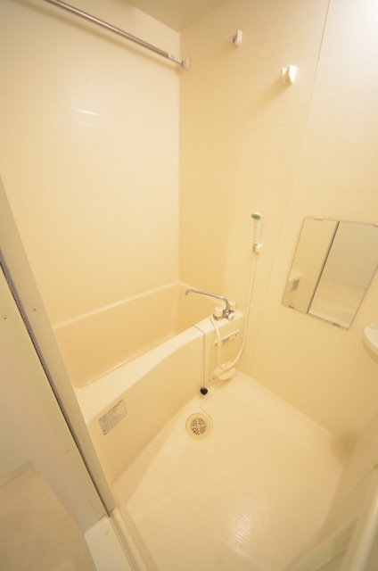 バス・シャワールーム　～ゆったりお風呂でバスタイム～