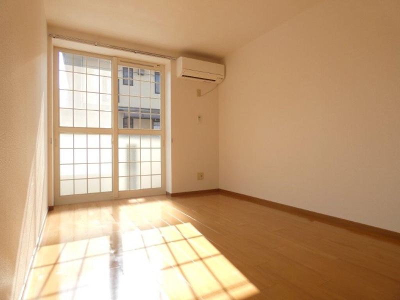 居室・リビング　図面と現状に相違がある場合には現状を優先